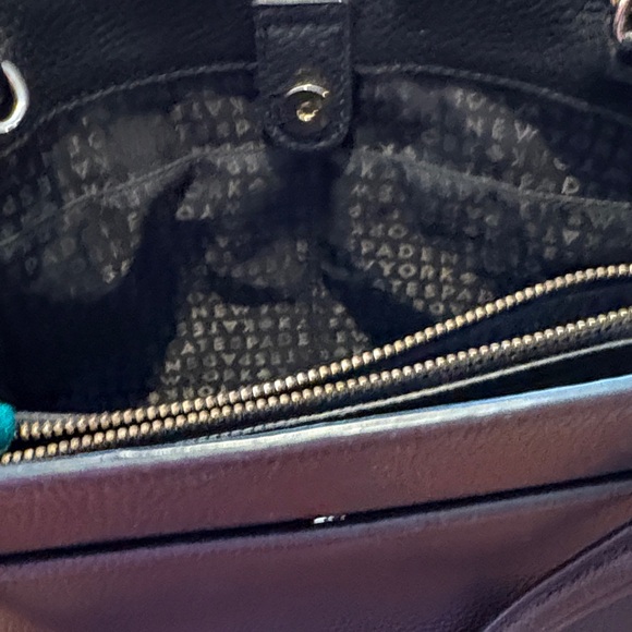 Kate Spade Black and White Bow Shoulder Bag - Picture 5 of 7